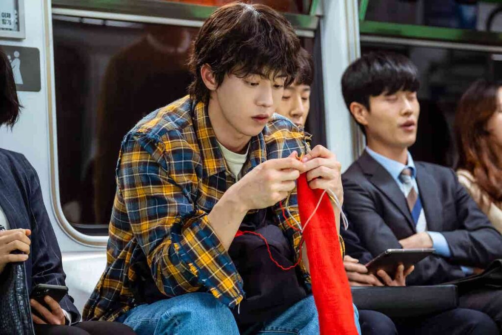 Nam Do San knitting